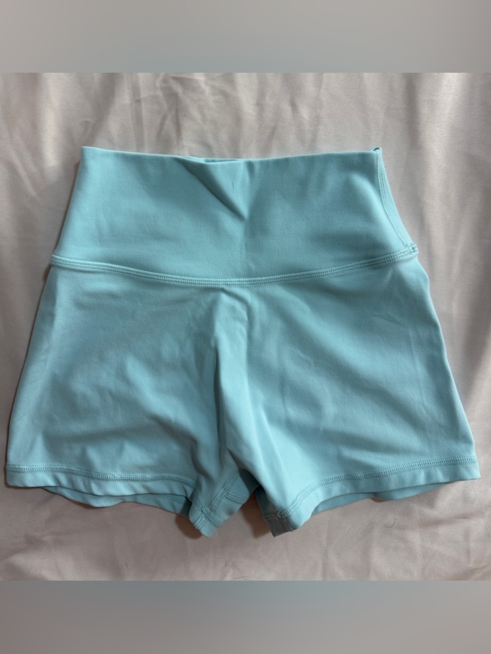YEOREO High-Waist Light Blue Women’s Active Shorts